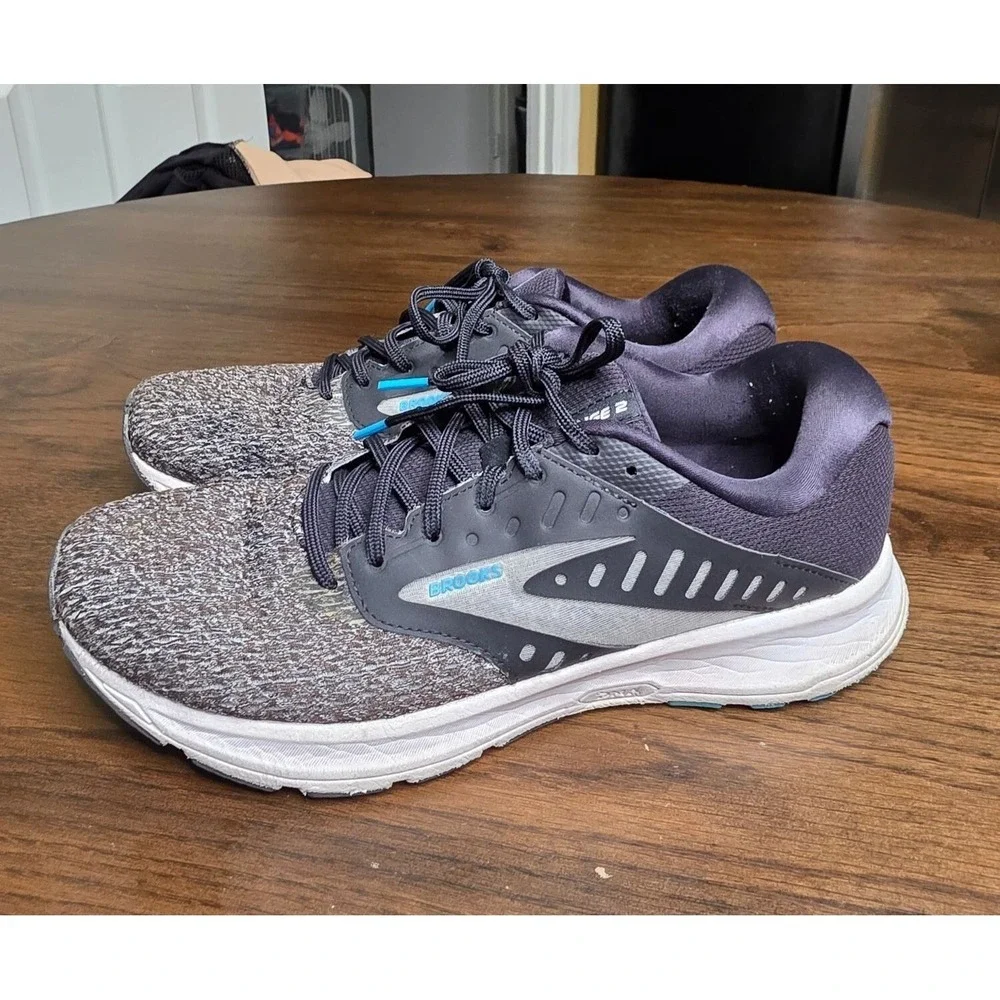 Brooks Range 2‎ Shoes Women's 11 Black Gray Athletic Running Training Sneakers